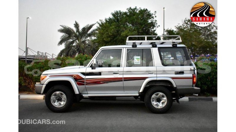 Big with watermark toyota land cruiser a'ana import dubai 2950