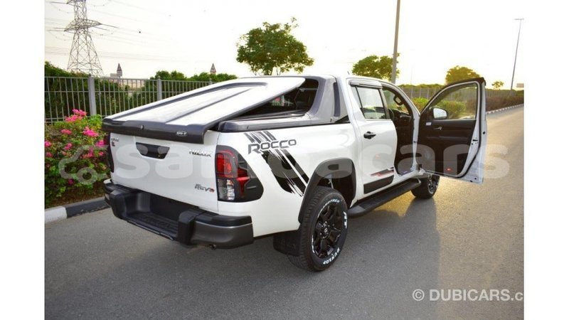 Big with watermark toyota hilux a'ana import dubai 2951