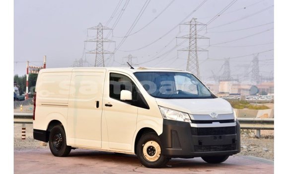 Buy Import Toyota Hiace White Car in Import - Dubai in A'ana Buy Import Toyota Hiace White Car in Import - Dubai in A'ana