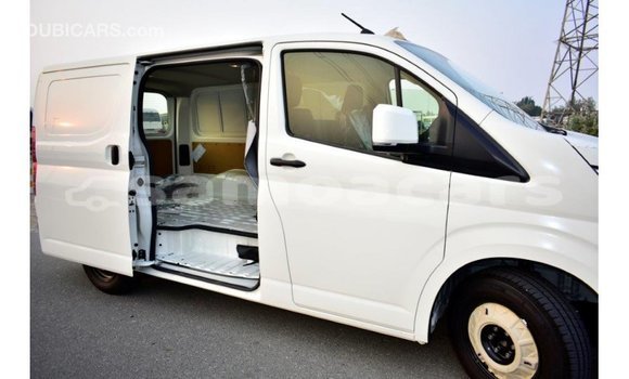 Buy Import Toyota Hiace White Car in Import - Dubai in A'ana Buy Import Toyota Hiace White Car in Import - Dubai in A'ana