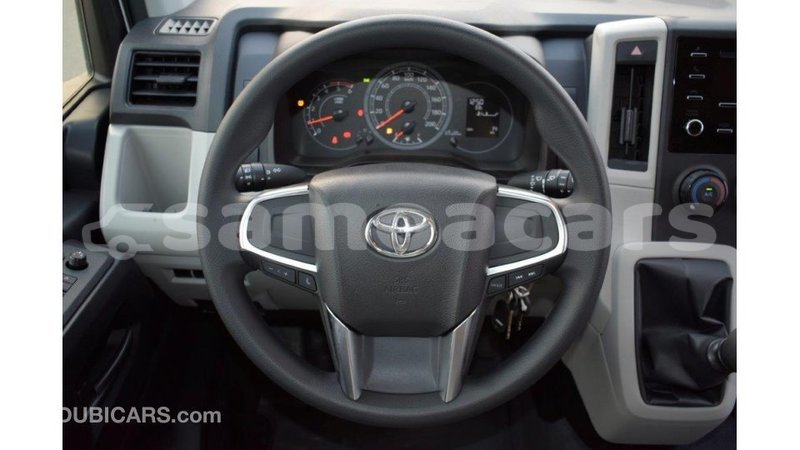 Big with watermark toyota hiace a'ana import dubai 2955