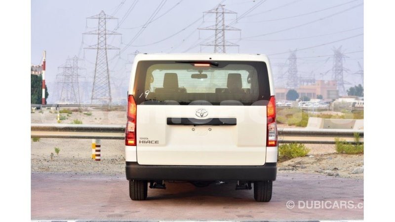 Big with watermark toyota hiace a'ana import dubai 2955