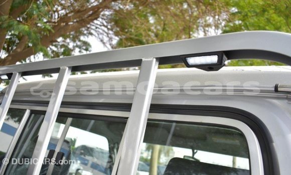 Acheter Import Voiture Toyota Land Cruiser Autre à Import - Dubai, A'ana Acheter Import Voiture Toyota Land Cruiser Autre à Import - Dubai, A'ana