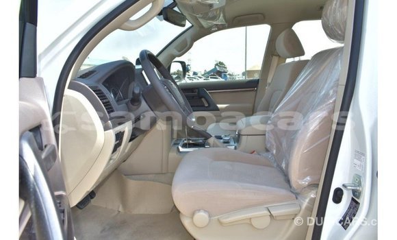 Buy Import Toyota Land Cruiser White Car in Import - Dubai in A'ana Buy Import Toyota Land Cruiser White Car in Import - Dubai in A'ana