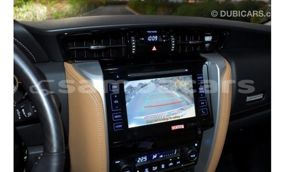 Buy Import Toyota Fortuner White Car in Import - Dubai in A'ana Buy Import Toyota Fortuner White Car in Import - Dubai in A'ana