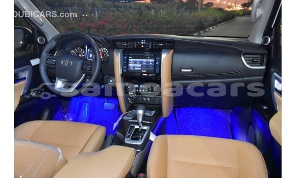 Buy Import Toyota Fortuner White Car in Import - Dubai in A'ana Buy Import Toyota Fortuner White Car in Import - Dubai in A'ana