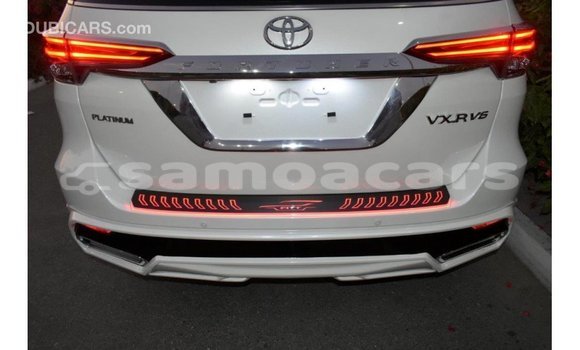 Buy Import Toyota Fortuner White Car in Import - Dubai in A'ana Buy Import Toyota Fortuner White Car in Import - Dubai in A'ana