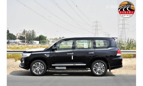 Buy Import Toyota Land Cruiser Black Car in Import - Dubai in A'ana Buy Import Toyota Land Cruiser Black Car in Import - Dubai in A'ana