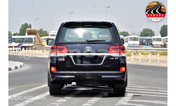 Buy Import Toyota Land Cruiser Black Car in Import - Dubai in A'ana Buy Import Toyota Land Cruiser Black Car in Import - Dubai in A'ana