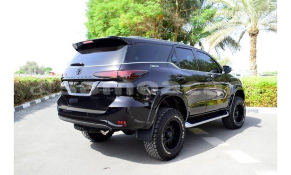 Buy Import Toyota Fortuner Black Car in Import - Dubai in A'ana Buy Import Toyota Fortuner Black Car in Import - Dubai in A'ana
