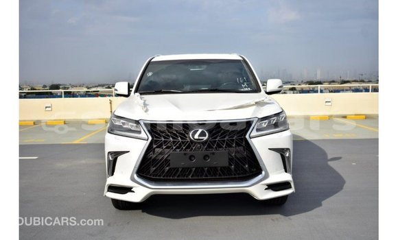 Buy Import Lexus LX White Car in Import - Dubai in A'ana Buy Import Lexus LX White Car in Import - Dubai in A'ana