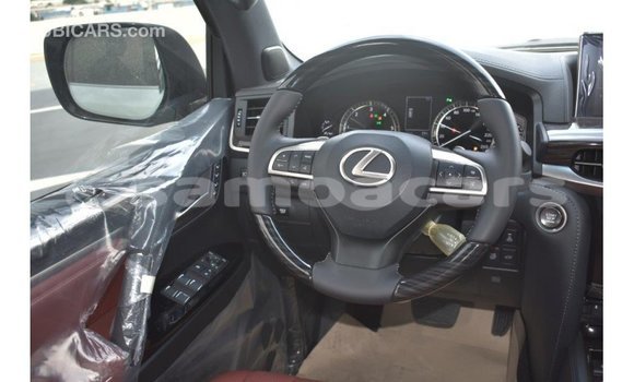 Buy Import Lexus LX White Car in Import - Dubai in A'ana Buy Import Lexus LX White Car in Import - Dubai in A'ana