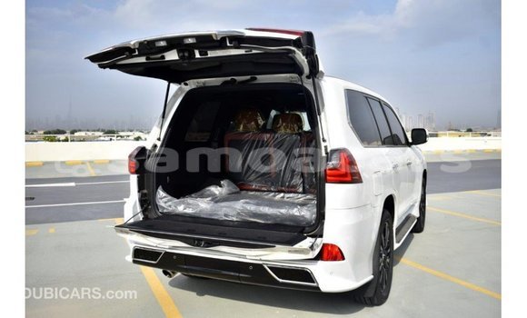 Buy Import Lexus LX White Car in Import - Dubai in A'ana Buy Import Lexus LX White Car in Import - Dubai in A'ana