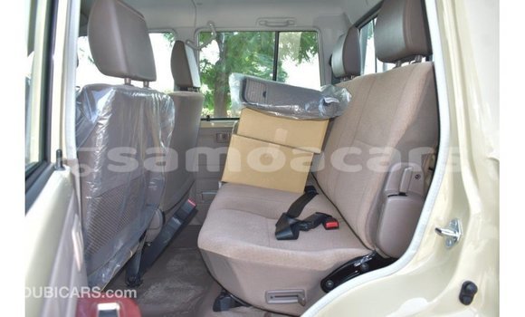 Buy Import Toyota Land Cruiser Beige Car in Import - Dubai in A'ana Buy Import Toyota Land Cruiser Beige Car in Import - Dubai in A'ana
