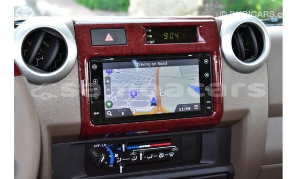 Buy Import Toyota Land Cruiser Beige Car in Import - Dubai in A'ana Buy Import Toyota Land Cruiser Beige Car in Import - Dubai in A'ana