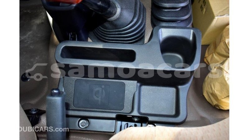 Big with watermark toyota land cruiser a'ana import dubai 2963