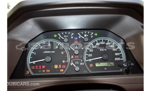 Buy Import Toyota Land Cruiser Beige Car in Import - Dubai in A'ana Buy Import Toyota Land Cruiser Beige Car in Import - Dubai in A'ana