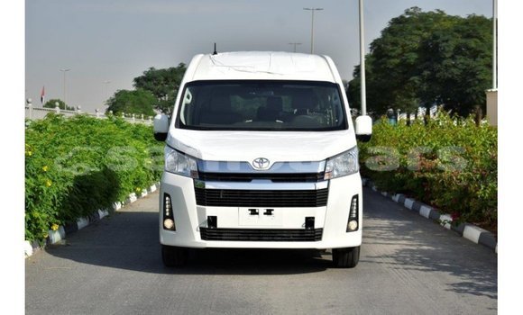 Buy Import Toyota Hiace White Car in Import - Dubai in A'ana Buy Import Toyota Hiace White Car in Import - Dubai in A'ana