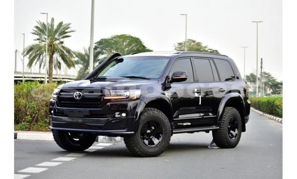 Buy Import Toyota Land Cruiser Black Car in Import - Dubai in A'ana Buy Import Toyota Land Cruiser Black Car in Import - Dubai in A'ana