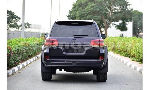 Buy Import Toyota Land Cruiser Black Car in Import - Dubai in A'ana Buy Import Toyota Land Cruiser Black Car in Import - Dubai in A'ana