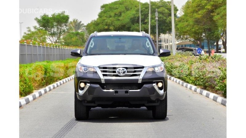 Big with watermark toyota fortuner a'ana import dubai 2971