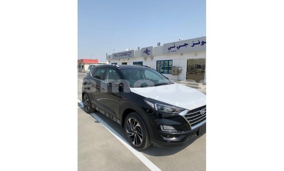 Acheter Import Voiture Hyundai Tucson Noir à Import - Dubai, A'ana Acheter Import Voiture Hyundai Tucson Noir à Import - Dubai, A'ana