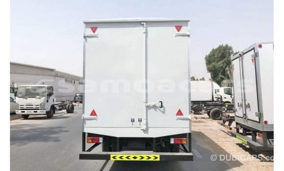 Acheter Import Utilitaire Hino 300 Series Blanc à Import - Dubai, A'ana Acheter Import Utilitaire Hino 300 Series Blanc à Import - Dubai, A'ana
