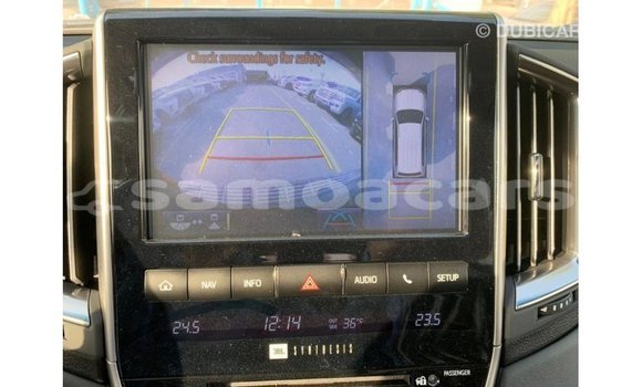 Acheter Import Voiture Toyota Land Cruiser Noir à Import - Dubai, A'ana Acheter Import Voiture Toyota Land Cruiser Noir à Import - Dubai, A'ana