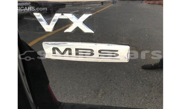 Acheter Import Voiture Toyota Land Cruiser Noir à Import - Dubai, A'ana Acheter Import Voiture Toyota Land Cruiser Noir à Import - Dubai, A'ana