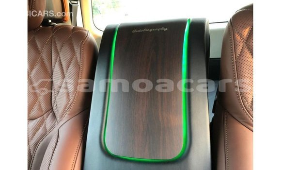 Acheter Import Voiture Toyota Land Cruiser Noir à Import - Dubai, A'ana Acheter Import Voiture Toyota Land Cruiser Noir à Import - Dubai, A'ana