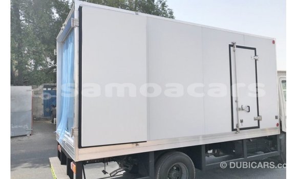 Acheter Import Utilitaire Hino 300 Series Blanc à Import - Dubai, A'ana Acheter Import Utilitaire Hino 300 Series Blanc à Import - Dubai, A'ana