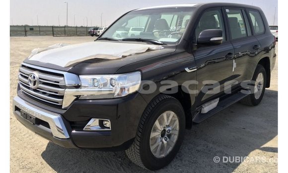 Acheter Import Voiture Toyota Land Cruiser Noir à Import - Dubai, A'ana Acheter Import Voiture Toyota Land Cruiser Noir à Import - Dubai, A'ana