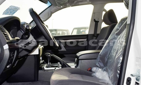Buy Import Toyota Land Cruiser White Car in Import - Dubai in A'ana Buy Import Toyota Land Cruiser White Car in Import - Dubai in A'ana