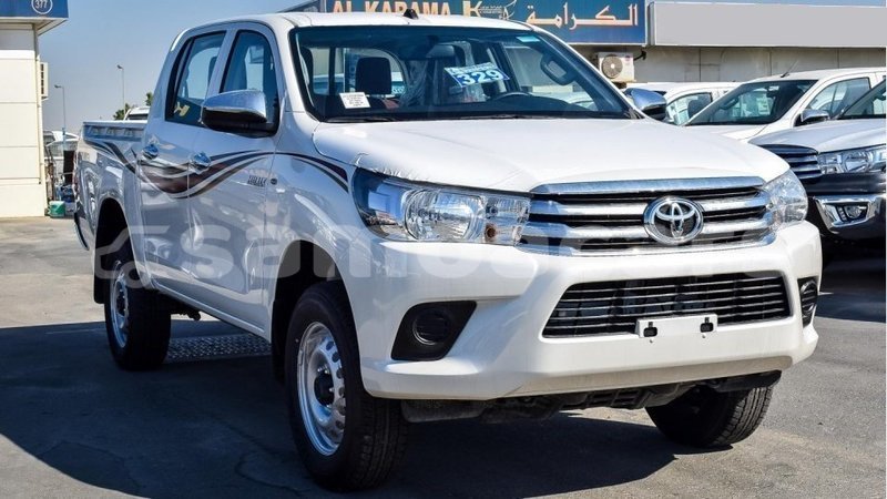 Big with watermark toyota hilux a'ana import dubai 3033