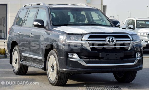 Buy Import Toyota Land Cruiser Black Car in Import - Dubai in A'ana Buy Import Toyota Land Cruiser Black Car in Import - Dubai in A'ana