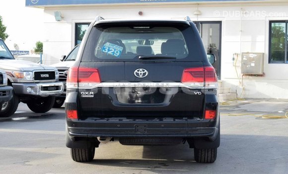 Buy Import Toyota Land Cruiser Black Car in Import - Dubai in A'ana Buy Import Toyota Land Cruiser Black Car in Import - Dubai in A'ana