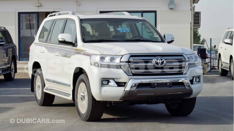 Big with watermark toyota land cruiser a'ana import dubai 3037