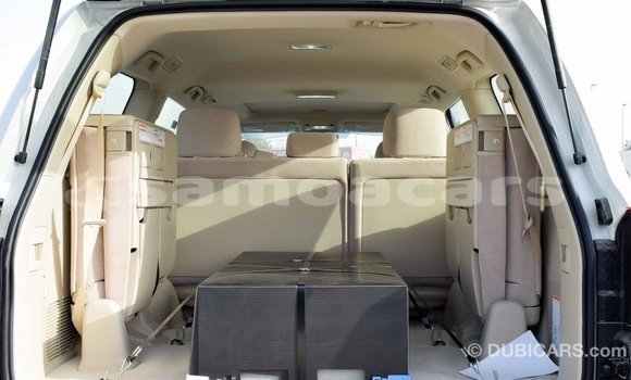 Buy Import Toyota Land Cruiser White Car in Import - Dubai in A'ana Buy Import Toyota Land Cruiser White Car in Import - Dubai in A'ana