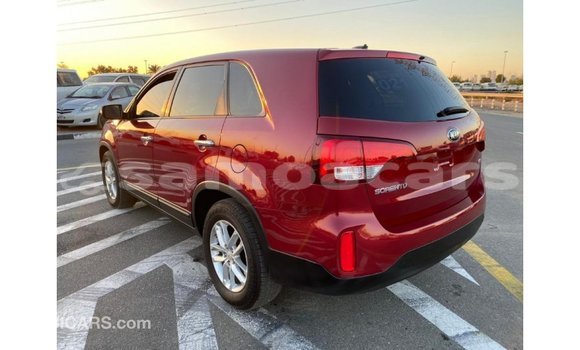 Acheter Import Voiture Kia Sorento Rouge à Import - Dubai, A'ana Acheter Import Voiture Kia Sorento Rouge à Import - Dubai, A'ana