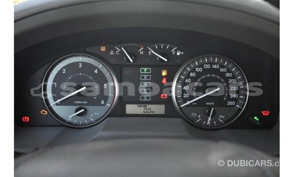 Buy Import Toyota Land Cruiser White Car in Import - Dubai in A'ana Buy Import Toyota Land Cruiser White Car in Import - Dubai in A'ana