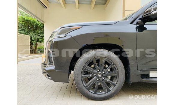 Acheter Import Voiture Lexus LX Noir à Import - Dubai, A'ana Acheter Import Voiture Lexus LX Noir à Import - Dubai, A'ana
