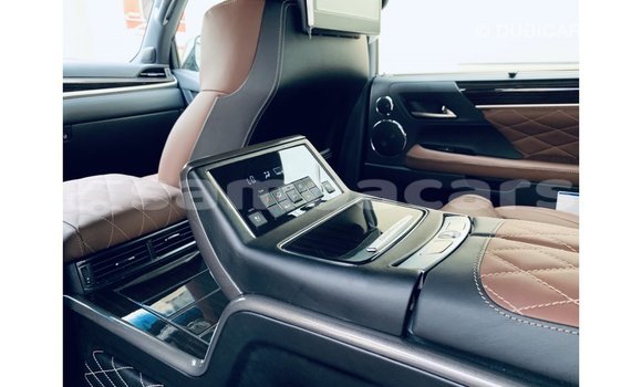 Acheter Import Voiture Lexus LX Noir à Import - Dubai, A'ana Acheter Import Voiture Lexus LX Noir à Import - Dubai, A'ana