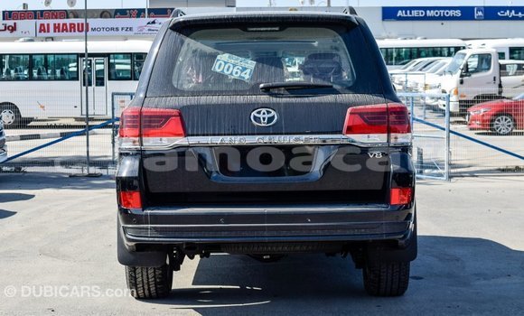 Buy Import Toyota Land Cruiser Black Car in Import - Dubai in A'ana Buy Import Toyota Land Cruiser Black Car in Import - Dubai in A'ana