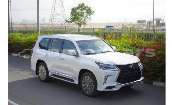 Buy Import Lexus LX White Car in Import - Dubai in A'ana Buy Import Lexus LX White Car in Import - Dubai in A'ana