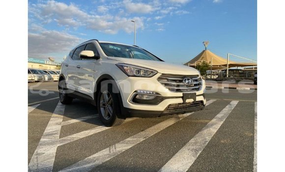 Acheter Import Voiture Hyundai Santa Fe Blanc à Import - Dubai, A'ana Acheter Import Voiture Hyundai Santa Fe Blanc à Import - Dubai, A'ana