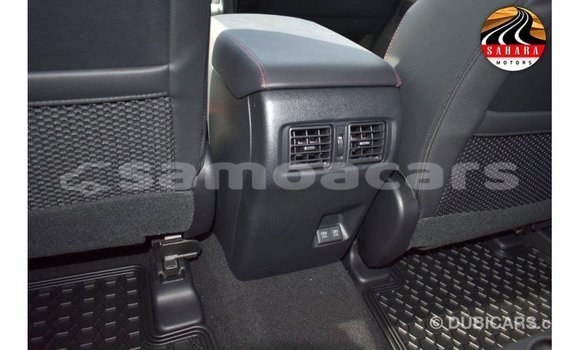 Acheter Import Voiture Toyota 4Runner Blanc à Import - Dubai, A'ana Acheter Import Voiture Toyota 4Runner Blanc à Import - Dubai, A'ana