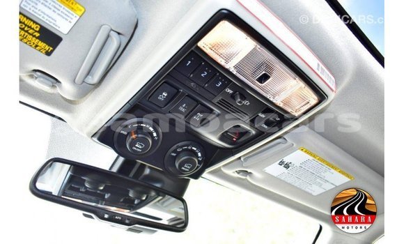 Acheter Import Voiture Toyota 4Runner Blanc à Import - Dubai, A'ana Acheter Import Voiture Toyota 4Runner Blanc à Import - Dubai, A'ana