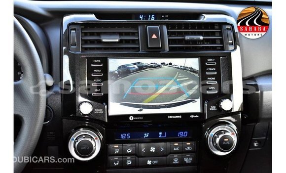 Acheter Import Voiture Toyota 4Runner Blanc à Import - Dubai, A'ana Acheter Import Voiture Toyota 4Runner Blanc à Import - Dubai, A'ana