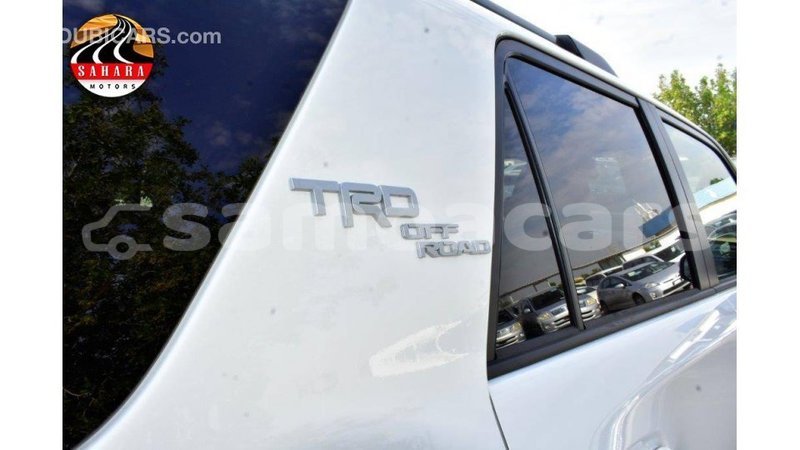 Big with watermark toyota 4runner a'ana import dubai 3069