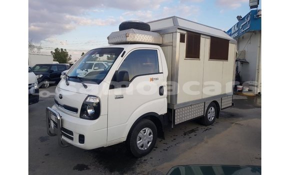 Buy Import Kia Carens White Car in Import - Dubai in A'ana Buy Import Kia Carens White Car in Import - Dubai in A'ana